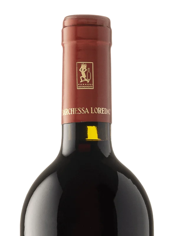Collo della bottiglia di vino rosso Cabernet IGT Colli Trevigiani prodotto da Cantina Barchessa Loredan a Volpago del Montello.